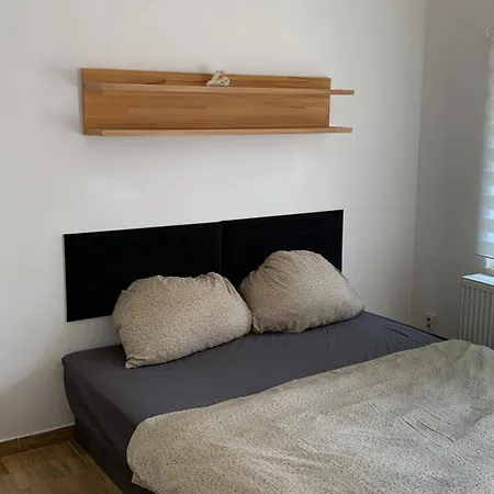 Apartment Na Vrsku